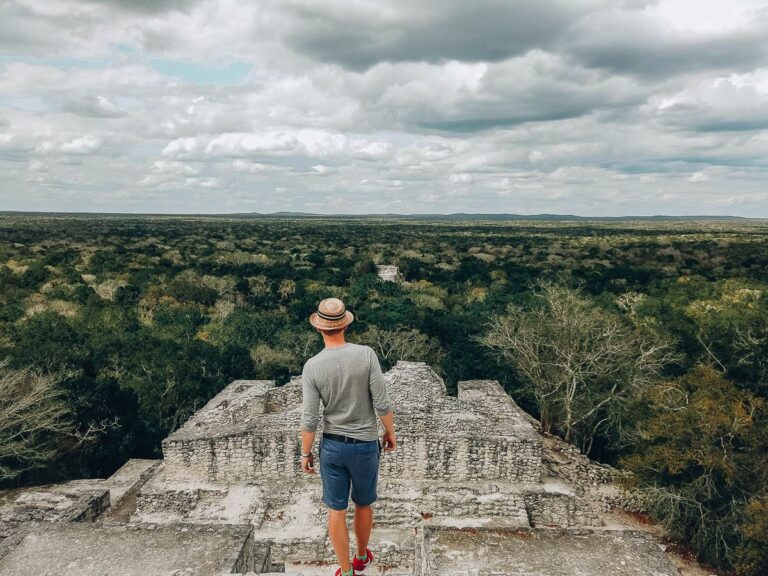 Struktura č.1, jedna ze dvou ústředních pyramid