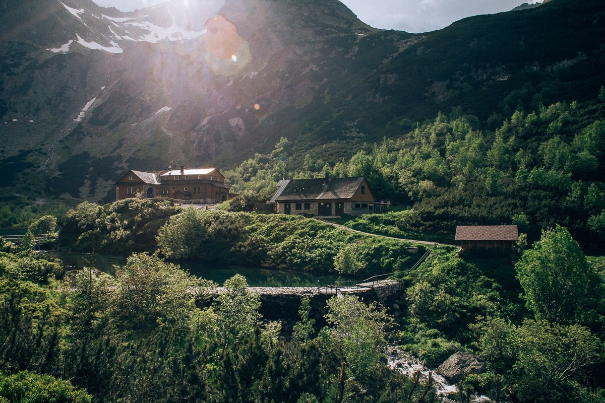 Nebezpečí v Tatrách: Proč se musíte dívat nahoru 13 Chata pri Zelenom plese