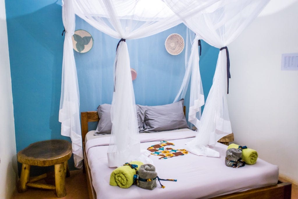 Moskitiéra není jen něco na ozdobu. Uganda má jedno z nejvyšších rizik malárie.