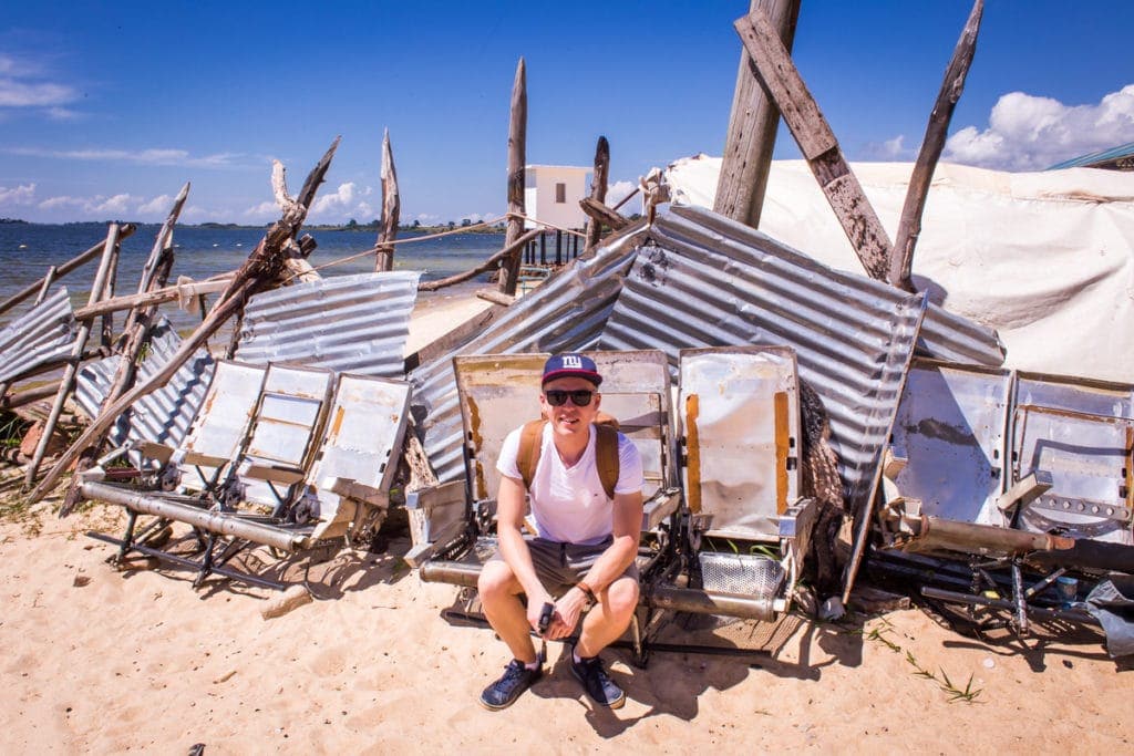 Něčím podobným jsme sem přiletěli. 