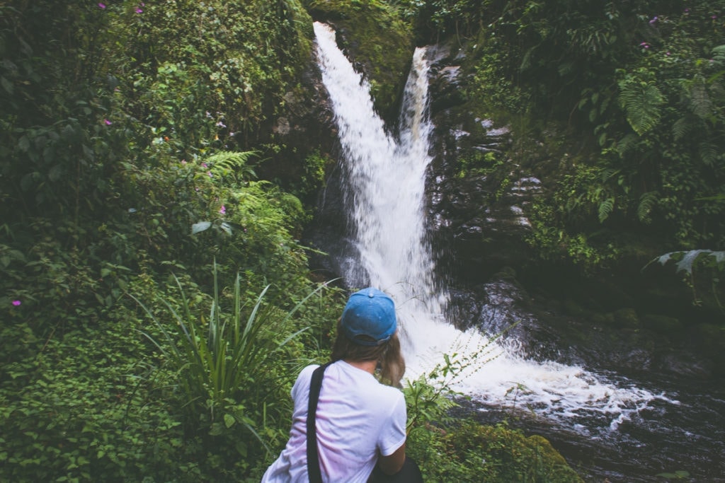 Po cestě jsme neviděli sice žádné mamby ani kobry, zato vodopádů bylo požehnaně