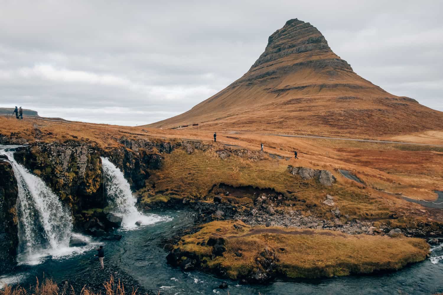 Kirkjufell - I recommend not to have high expectations, and if it's within your schedule, head here early in the morning.