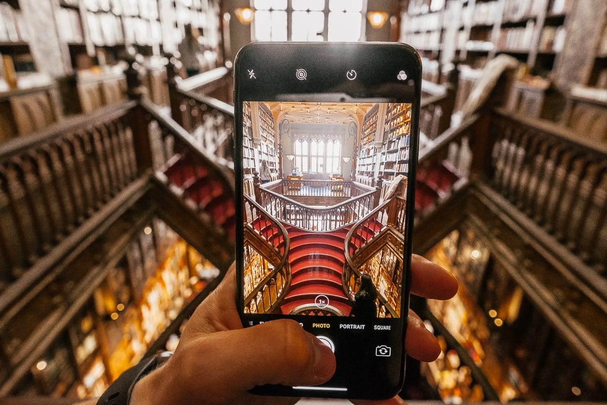 Co dělat v Portu. Livrario Lello v Portugalsku