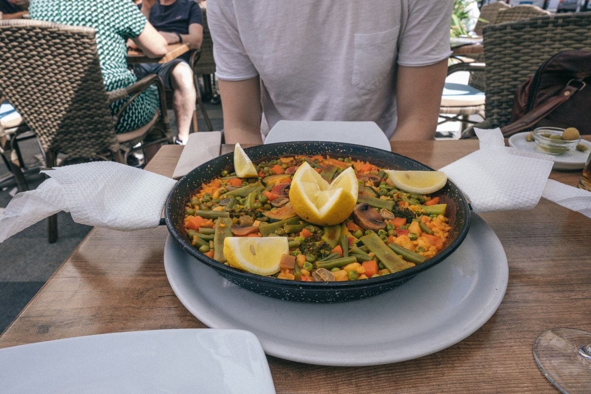 paella spanelske jidlo