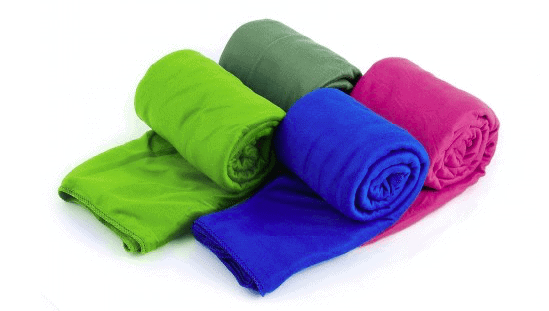 20 skvělých dárků do 1000 Kč (nejen) pro cestovatele 8 rucnik_sea_to_summit