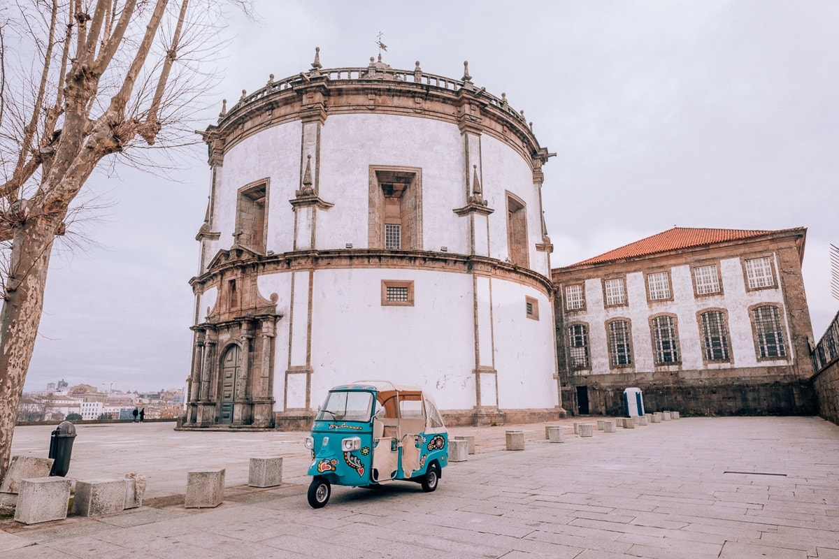Serra do Pillar v Portu
