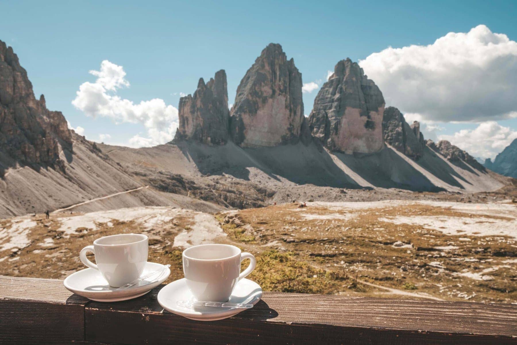 Najbardziej ikoniczny trek we włoskich Alpach to zdecydowanie Tre Cime di Lavaredo, czyli Drei Zinnen
