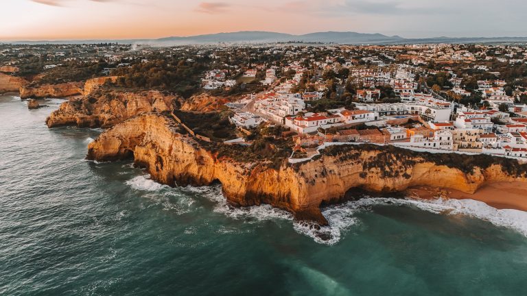 What to do and see in Carvoeiro - Algarve