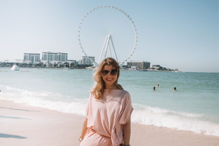 Dove andare in vacanza al mare a dicembre? Che ne dici di Dubai 