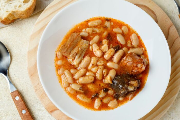 Fabada Asturiana – piatto spagnolo a base di fagioli