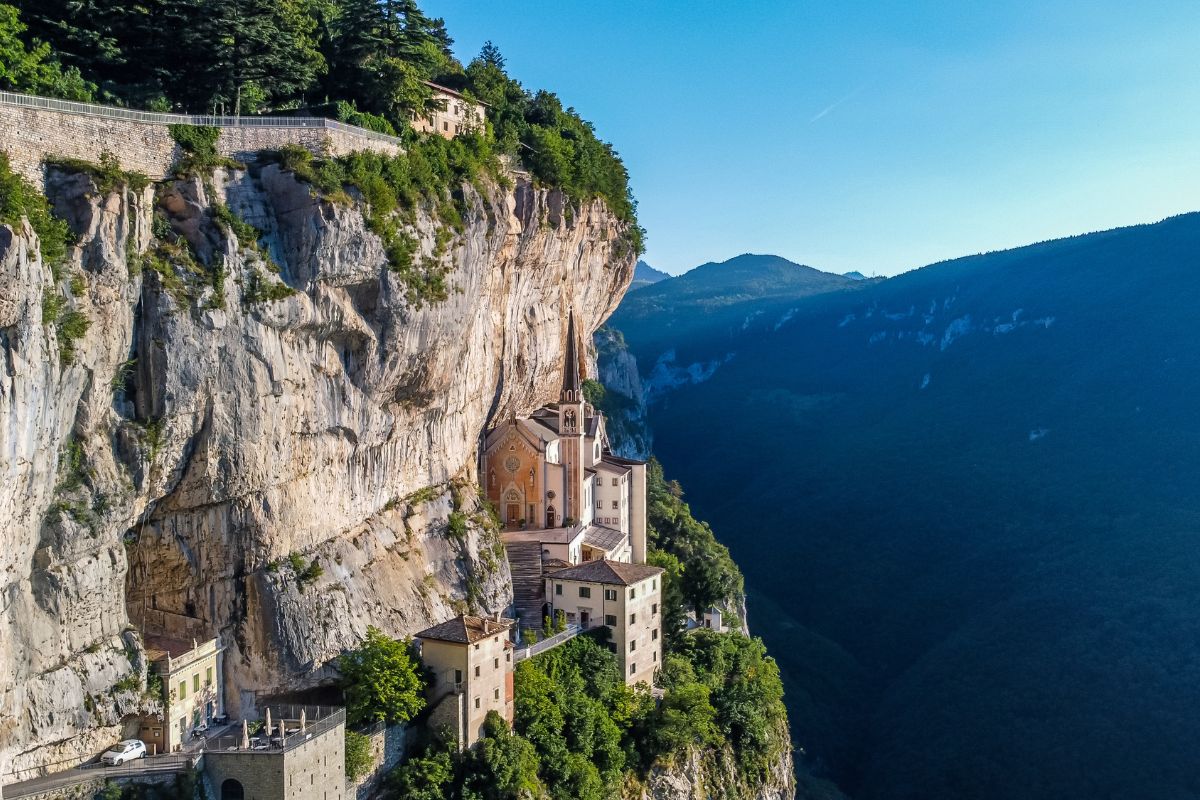 Madonna della Corona 