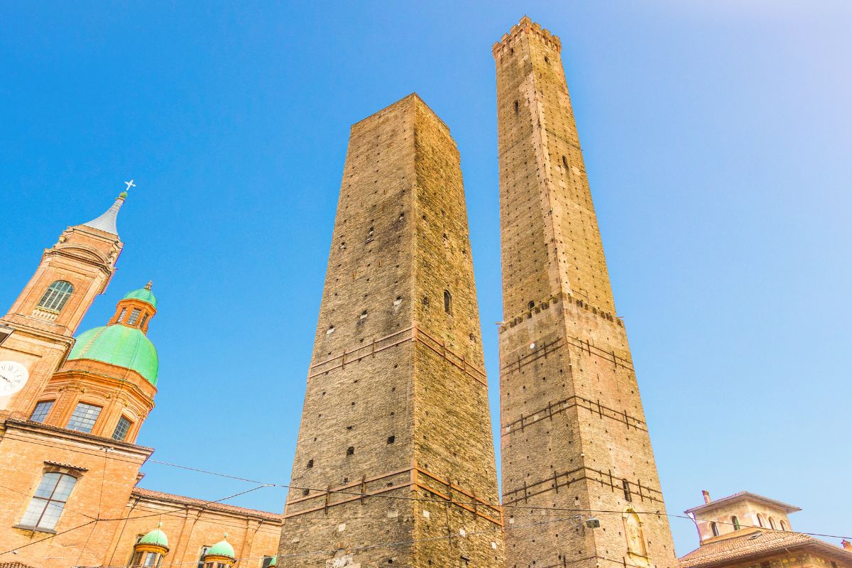 Le Due Torri di Bologna