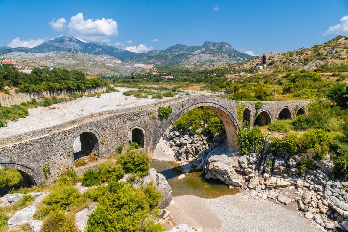Levné letenky do Albánie – jak je pořídit výhodně? 1 chelevne-letenky-do-albanie-jak-je-poridit-vyhodne2.jpg
