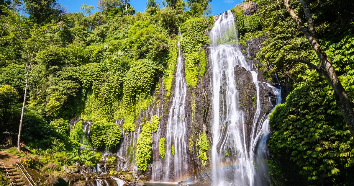 Cascades de Banyumala