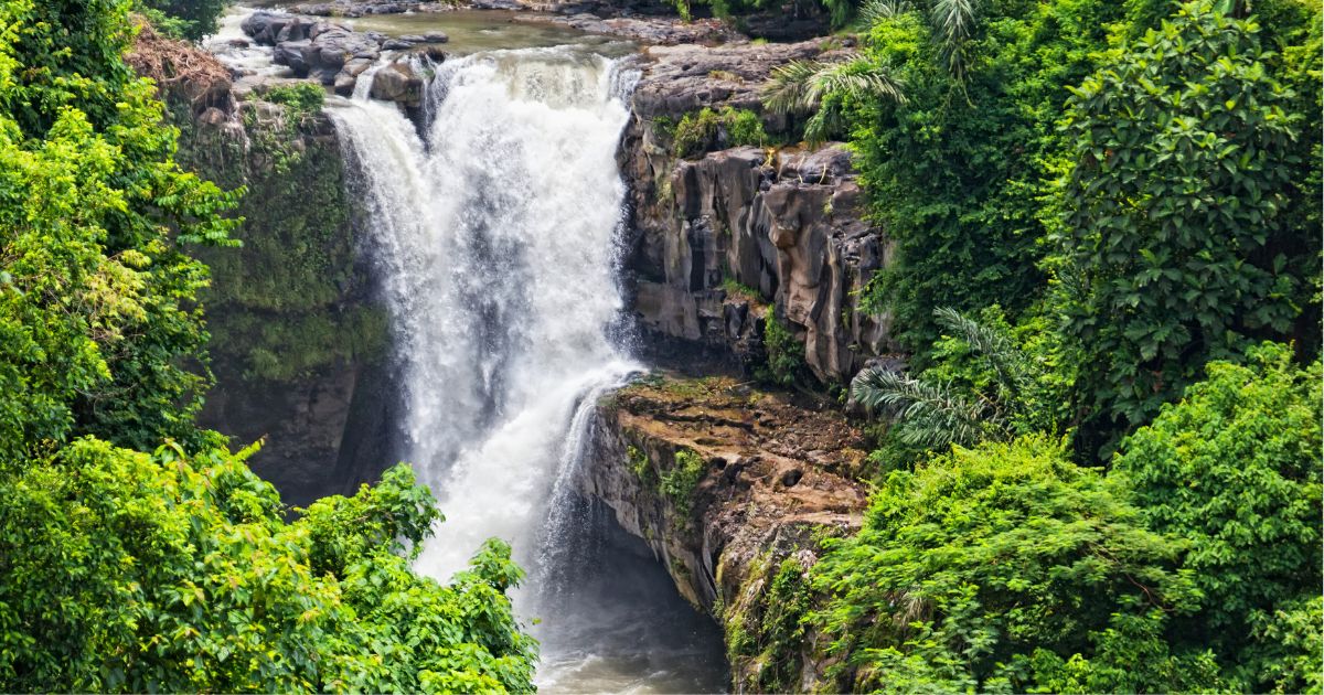 Cascade de Tegenungan