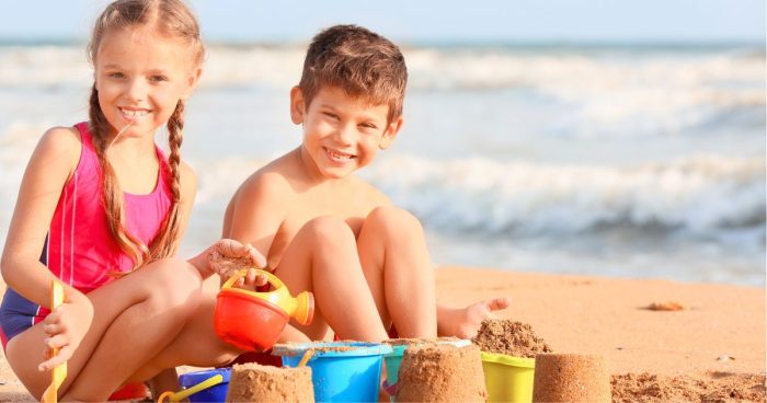 Vacances à la mer avec des enfants