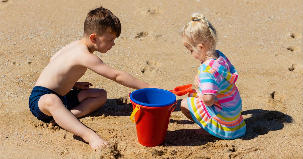 Que prendre pour des vacances à la mer avec des enfants