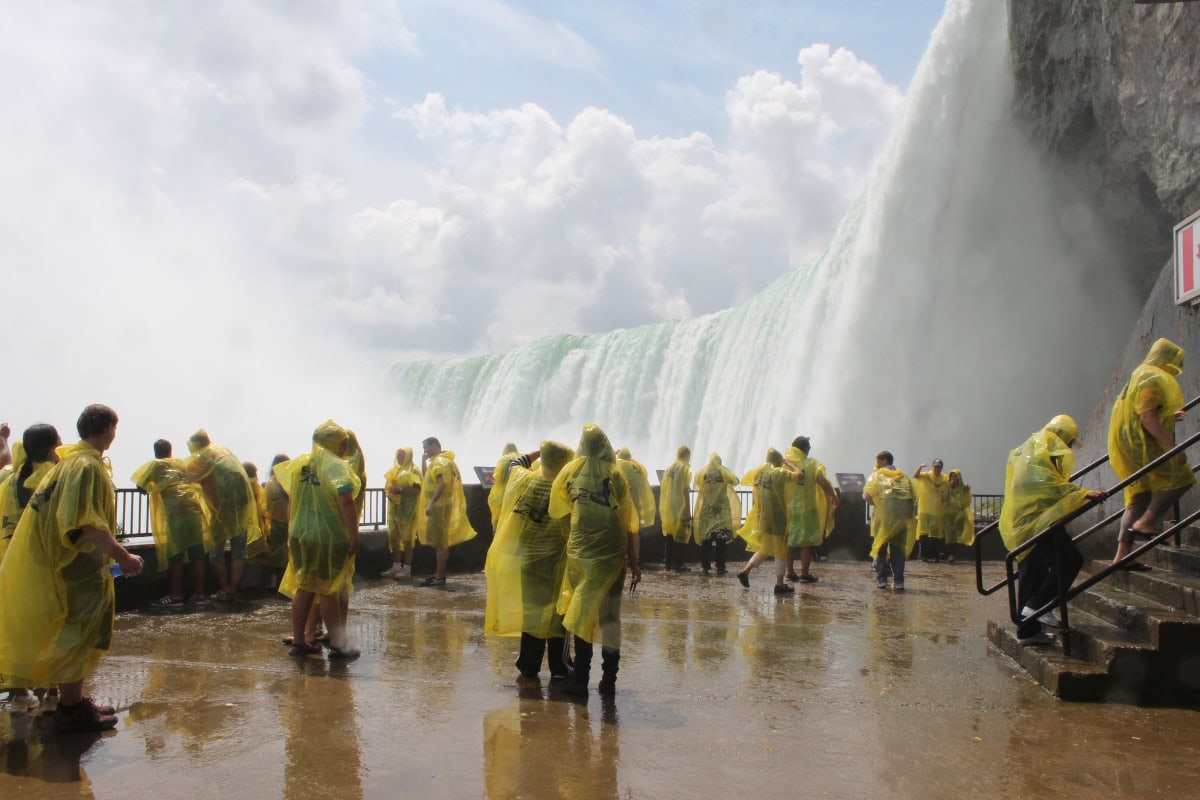 Journey Behind the Falls aux chutes du Niagara, réservé via GetYourGuide